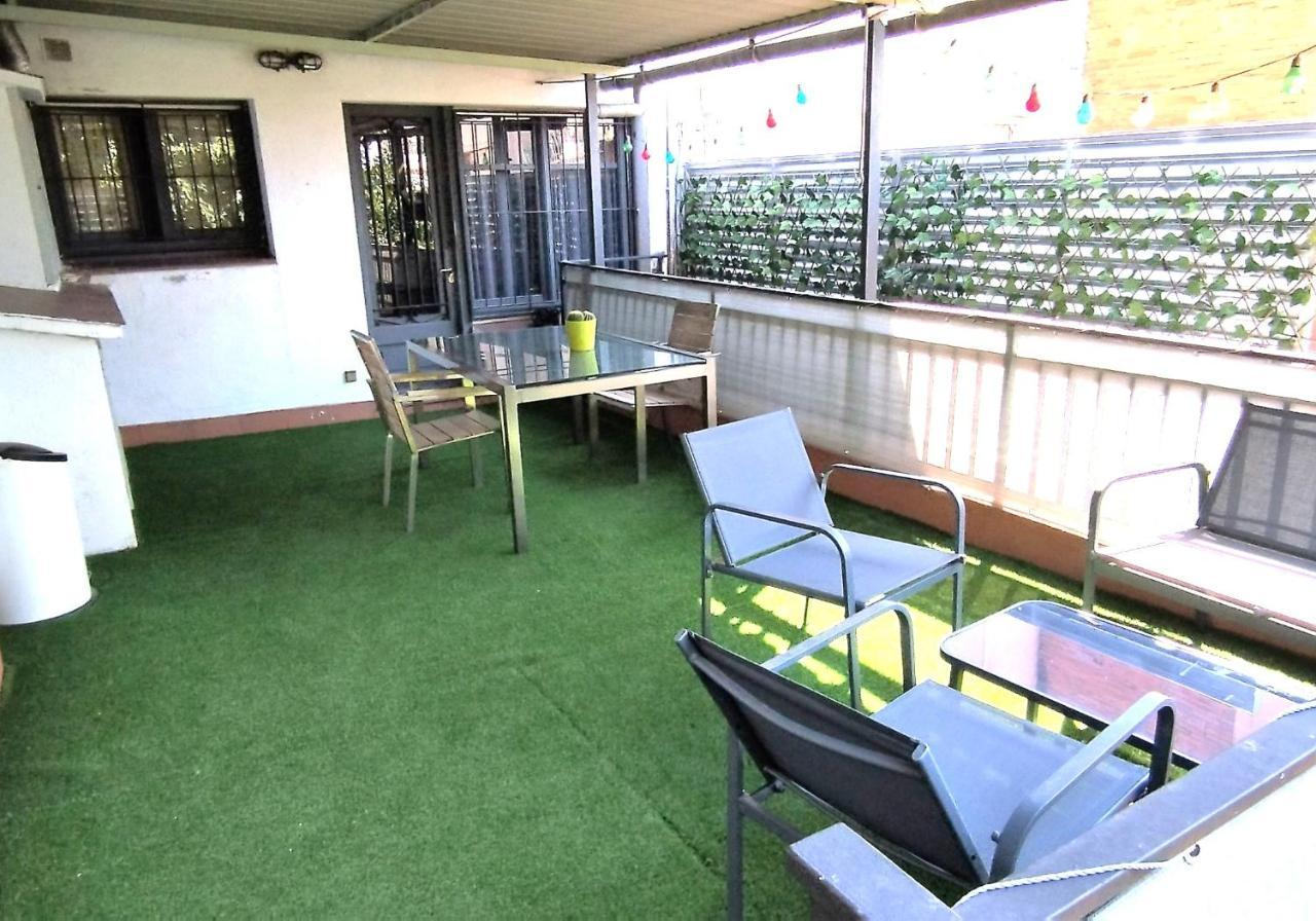 Apartamento Entero Con Terraza En El Centro De Rubí Екстериор снимка