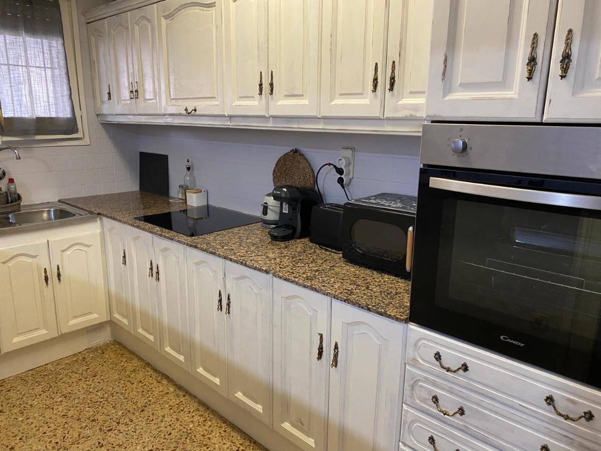 Apartamento Entero Con Terraza En El Centro De Rubí Екстериор снимка